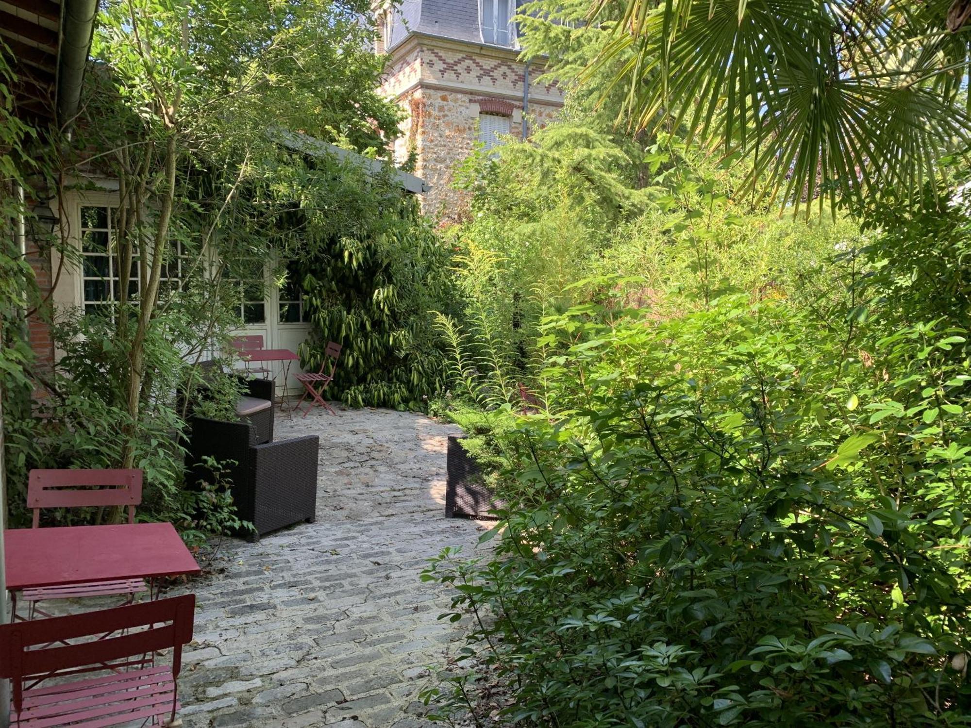 贡比涅 Les Jardins Carnot酒店 外观 照片